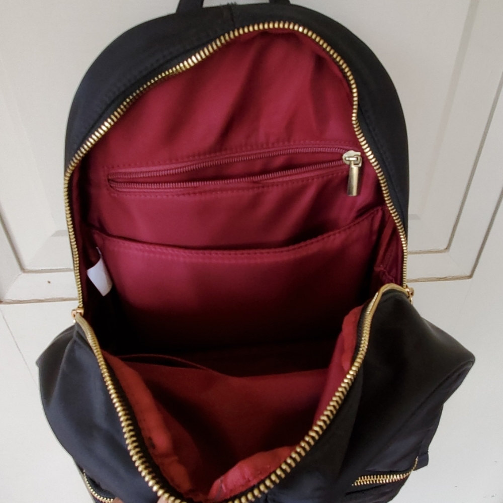 DoTerra Essential Oils backpack - Picture 5 of 7